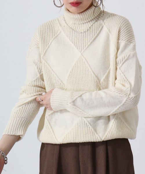 A.N.L(エーエヌエル レーベル)の「A.N.L 格子柄ハイネックニット(ニット/セーター・レディース・アイボリー/エメラルド/ブラック/ベージュ/イエロー・38)」の15枚目の写真