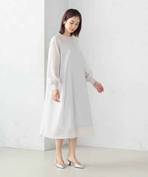COMME CA ISM（コムサイズム）の「シアー ワンピース（ワンピース・レディース・ライトグレー/チャコール・FREE）」の3枚目の写真