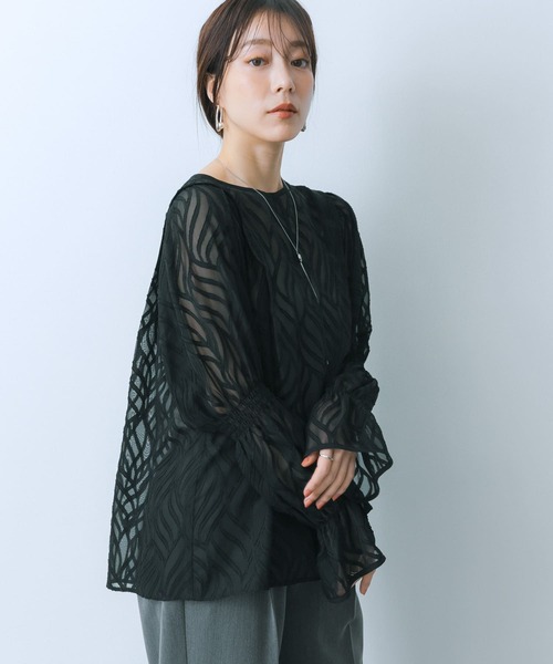 HEYUMM（ヘユム）の「パイピングジャガードブラウス（シャツ/ブラウス・レディース・ラベンダー/アイボリー/ブラック・ONE）」の19枚目の写真