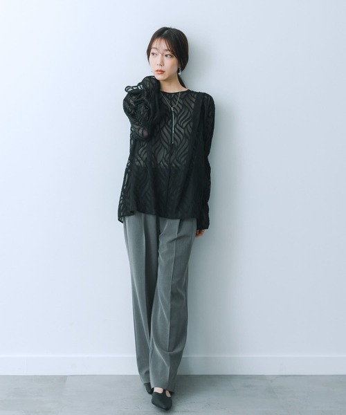 HEYUMM（ヘユム）の「パイピングジャガードブラウス（シャツ/ブラウス・レディース・ラベンダー/アイボリー/ブラック・ONE）」の15枚目の写真