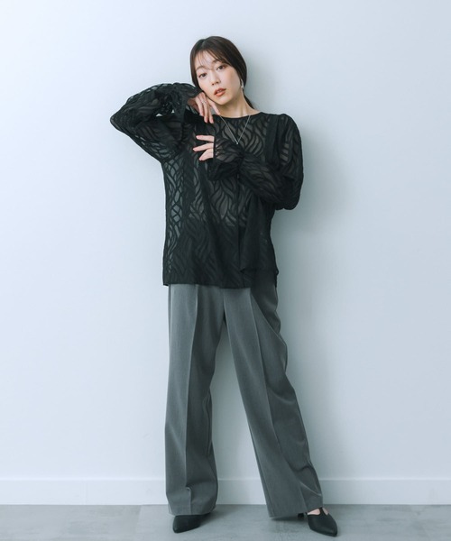 HEYUMM（ヘユム）の「パイピングジャガードブラウス（シャツ/ブラウス・レディース・ラベンダー/アイボリー/ブラック・ONE）」の13枚目の写真