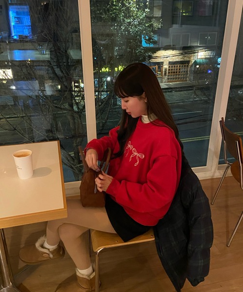 RiLi（リリ）の「リボン刺繍スウェット【RL】（スウェット・レディース・グレー/レッド/アイボリー・FREE）」の6枚目の写真