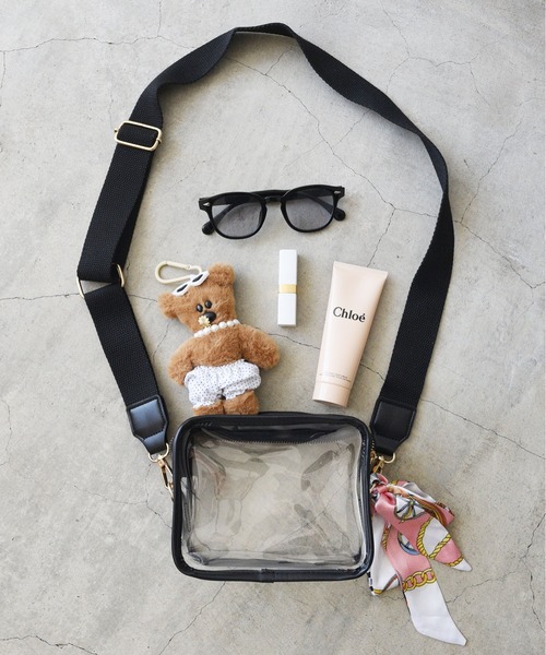 styiro（スタイロ）の「クリアショルダーバッグ/スカーフ付き（ショルダーバッグ・レディース・ホワイト/ブラック・FREE）」の13枚目の写真