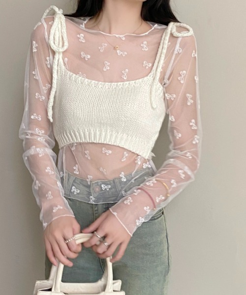 LADY LIKE(レディライク)の「ニットキャミ付きシアートップス2点セット(シャツ/ブラウス・レディース・ホワイト/ブラック・M)」の3枚目の写真