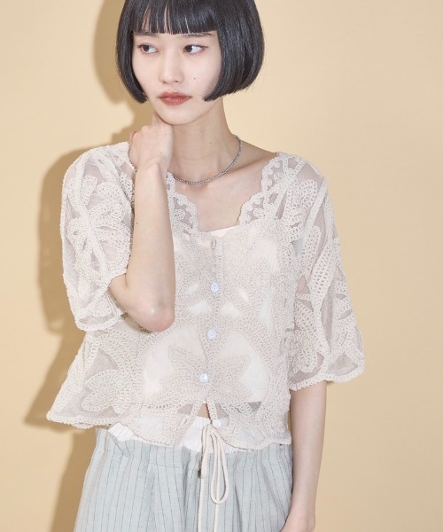 THE YOn（ザヨン）の「チュールトーションレースシアーハーフ