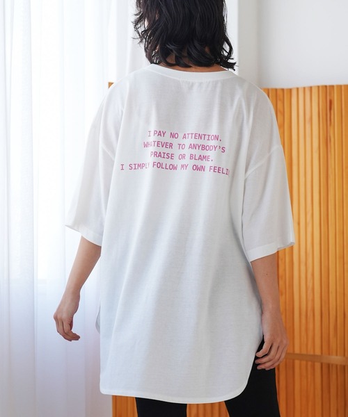 mili an deni(ミリアンデニ)の「半袖バックプリントTシャツ(Tシャツ/カットソー・レディース・オフホワイト/チャコールグレー/ブラック・L/M)」の2枚目の写真