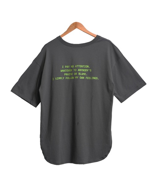 mili an deni(ミリアンデニ)の「半袖バックプリントTシャツ(Tシャツ/カットソー・レディース・オフホワイト/チャコールグレー/ブラック・L/M)」の17枚目の写真