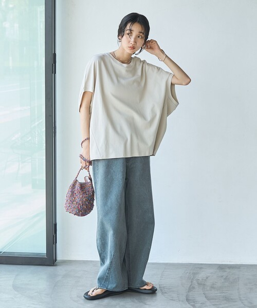 coen(コーエン)の「SARAH TWISTドルマンコクーンプルオーバー(Tシャツ/カットソー・レディース・ブラウン/ベージュ/ブラック/オフホワイト・FREE)」の7枚目の写真