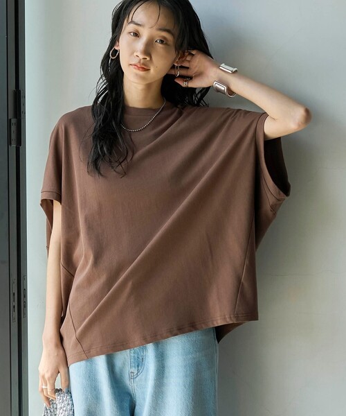 coen(コーエン)の「SARAH TWISTドルマンコクーンプルオーバー(Tシャツ/カットソー・レディース・ブラウン/ベージュ/ブラック/オフホワイト・FREE)」の10枚目の写真