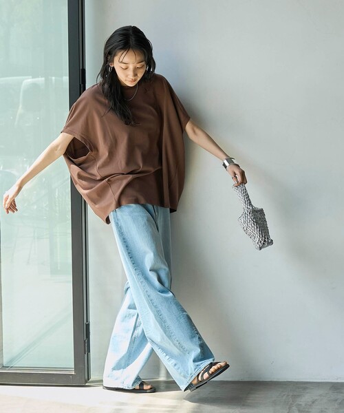coen(コーエン)の「SARAH TWISTドルマンコクーンプルオーバー(Tシャツ/カットソー・レディース・ブラウン/ベージュ/ブラック/オフホワイト・FREE)」の15枚目の写真