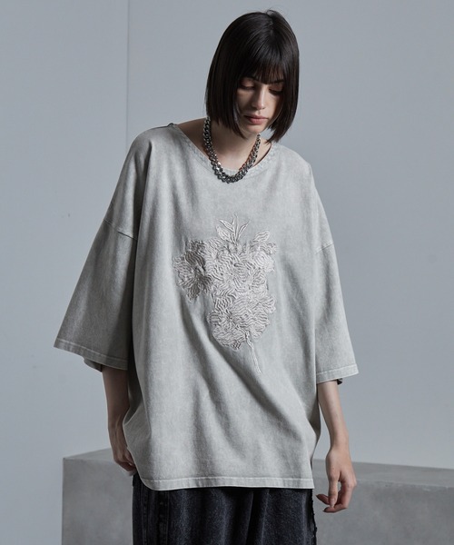 GUCCI◇ダメージ加工 胸ポケット フラワー刺繍Tシャツ/XS/コットン/WHT