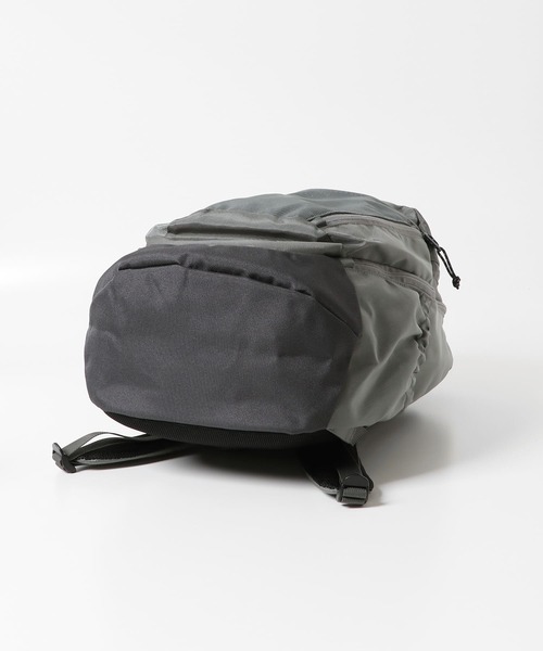 EKAL（エカル）の「TRAVELER DAY PACK（バックパック/リュック・メンズ・グレー/ブラック・ONE）」の13枚目の写真