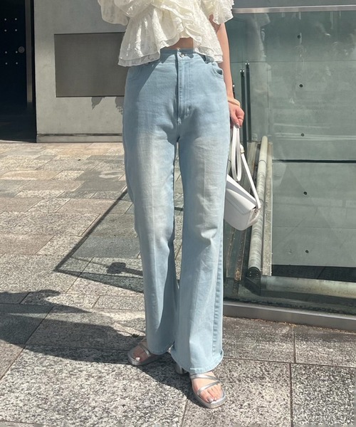 one after another NICE CLAUP(ワンアフターアナザーナイスクラップ)の「美脚ストレッチデニムパンツ(デニムパンツ・レディース・ブルー/ブラック/ライトブルー・SMALL/MEDIUM)」の2枚目の写真