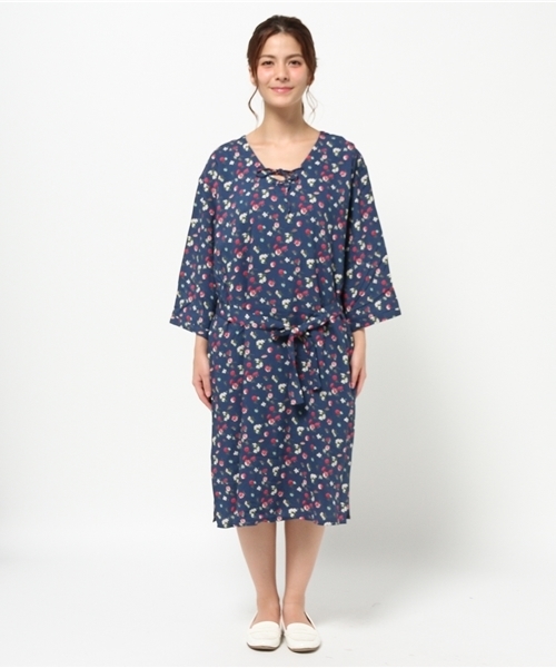 Kastane（カスタネ）の「花柄レースアップOP（チュニック・レディース・ボルドー/ブルー・FREE）」の5枚目の写真