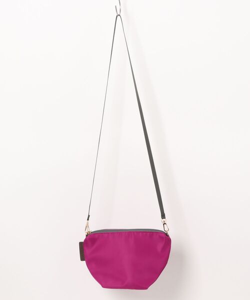 ROPE' PICNIC(ロペピクニック)の「はっ水ミニバトーショルダーバッグ(ショルダーバッグ・レディース・チャコールグレー/オフホワイト/ブルー/グレー系その他/ベージュ/ピンク/ベージュ系その他2・FREE)」の7枚目の写真