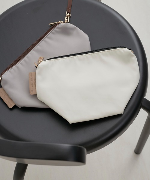 ROPE' PICNIC(ロペピクニック)の「はっ水ミニバトーショルダーバッグ(ショルダーバッグ・レディース・チャコールグレー/オフホワイト/ブルー/グレー系その他/ベージュ/ピンク/ベージュ系その他2・FREE)」の2枚目の写真
