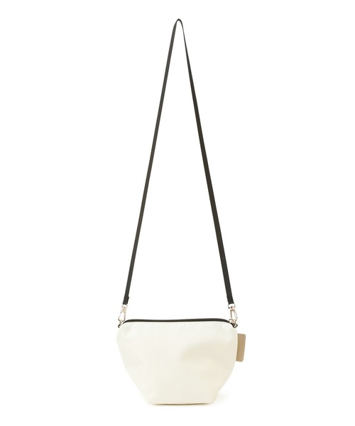 ROPE' PICNIC(ロペピクニック)の「はっ水ミニバトーショルダーバッグ(ショルダーバッグ・レディース・チャコールグレー/オフホワイト/ブルー/グレー系その他/ベージュ/ピンク/ベージュ系その他2・FREE)」の9枚目の写真