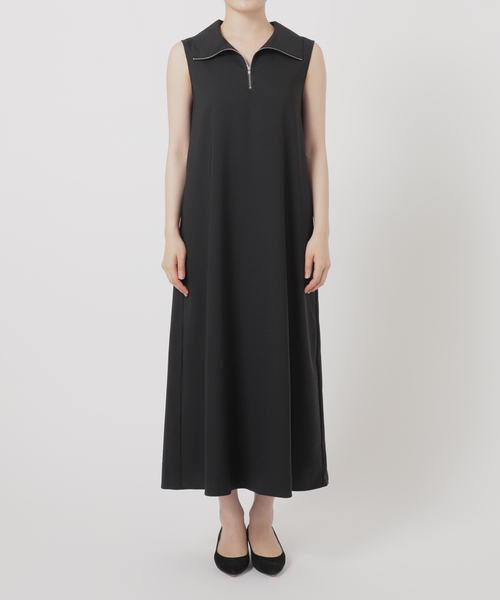 La TOTALITE(ラトータリテ)の「ハーフジップワンピース(ワンピース・レディース・ブラック/ブラウン・36/38)」の19枚目の写真