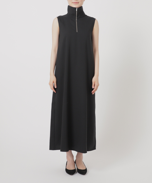 La TOTALITE(ラトータリテ)の「ハーフジップワンピース(ワンピース・レディース・ブラック/ブラウン・36/38)」の15枚目の写真