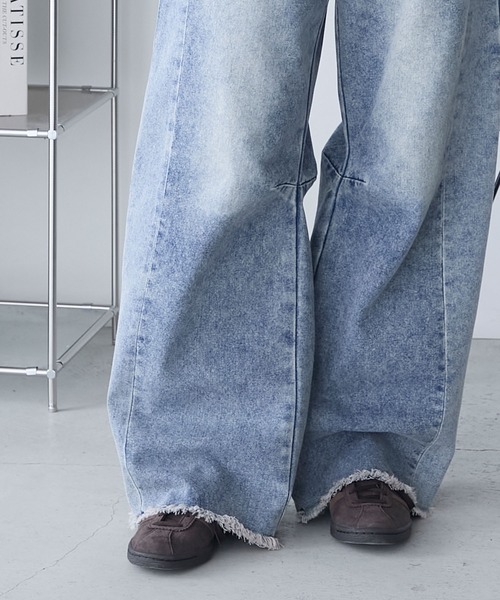 forksy.(フォルクシー)の「【forksy.】リメイク風 サイド切り替え デニムカーブパンツ(デニムパンツ・レディース・インディゴブルー/ブルー系/ダークグレー/ブルー系その他/ブルー系その他2・L/M)」の19枚目の写真