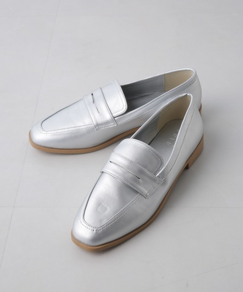 NANO universe（ナノユニバース）の「フラットコインローファー（ローファー・レディース・ブラック/シルバー・23.5/24.5/22.5）」の3枚目の写真