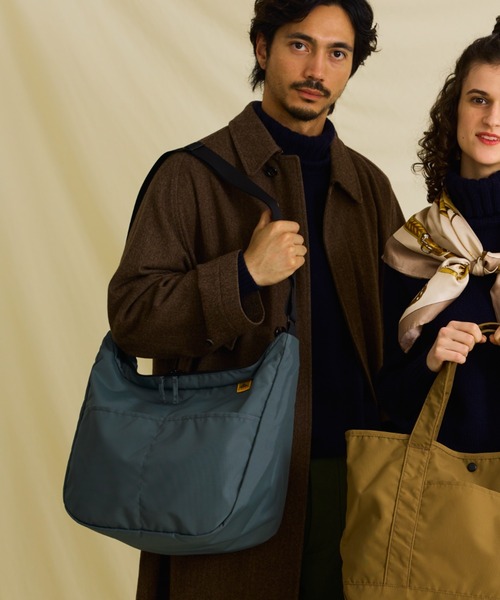 KELTY(ケルティ)の「Begin掲載モデル【KELTY】エコナイロン ショルダーバック/80's LIGHT SHOULDER(ショルダーバッグ・メンズ・グレー系その他/モカ/ブラック・FREE)」の16枚目の写真