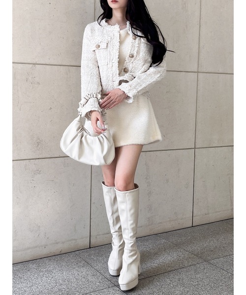 MIIA（ミーア）の「フリンジツイードジャケット（カーディガン/ボレロ・レディース・ベージュ/ブラック/オフホワイト・FREE）」の12枚目の写真