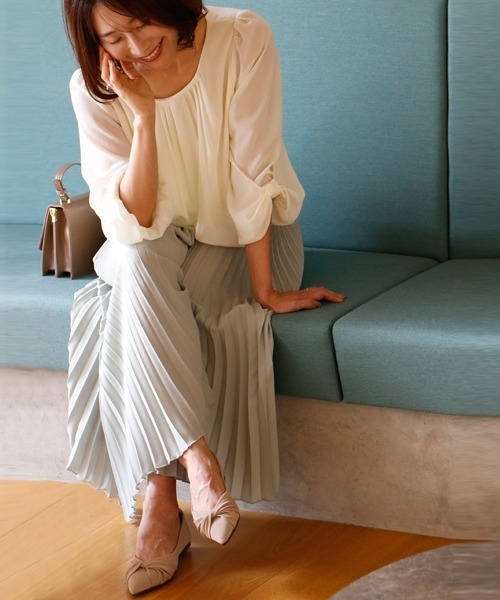 Ehre style(エーレスタイル)の「痛くならない! 柔らかい履き心地 上品フラットシューズ(バレエシューズ・レディース・ブラック/アイボリー・38inch/40inch/37inch/39inch)」の15枚目の写真