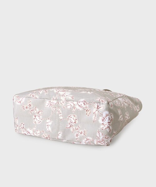 LAURA ASHLEY(ローラアシュレイ)の「ポリントン ローゼズ柄 トートバッグ(トートバッグ・レディース・ピンク系その他/ベージュ系その他3/ネイビー系・00)」の15枚目の写真