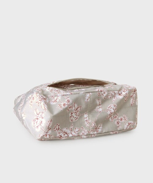 LAURA ASHLEY(ローラアシュレイ)の「ポリントン ローゼズ柄 トートバッグ(トートバッグ・レディース・ピンク系その他/ベージュ系その他3/ネイビー系・00)」の16枚目の写真