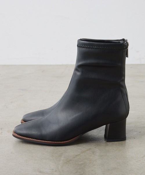 PUAL CE CIN（ピュアルセシン）の「バックジップショートブーツ（ブーツ・レディース・ブラック・MEDIUM/LARGE/SMALL）」の7枚目の写真