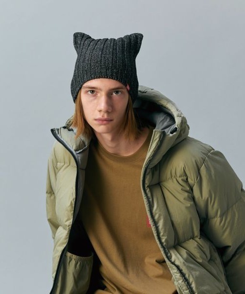 Manhattan Portage(マンハッタンポーテージ)の「Manhattan Portage/マンハッタンポーテージ ビーニー CAT EAR KNIT CAP MP297(ニットキャップ/ビーニー・メンズ・ブラック/ミックスグレー・FREE)」の2枚目の写真