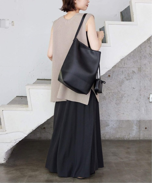 SLOBE IENA（スローブイエナ）の「《WEB限定/追加3》SLOBE スクエアトートバッグ（トートバッグ・レディース・ブラウン/ブラック・FREE）」の15枚目の写真