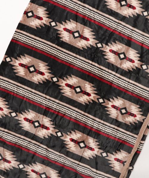 チャイハネ(チャイハネ)の「【チャイハネ】NOMADY ノマディブランケットXL(ブランケット・レディース・ブラック/カーキ/ナチュラル/ターコイズブルー/サンドベージュ/スカイブルー・FREE)」の7枚目の写真