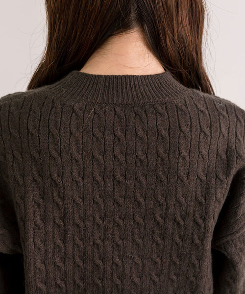 OLIVE des OLIVE（オリーブデオリーブ）の「ネコ刺繍ケーブル