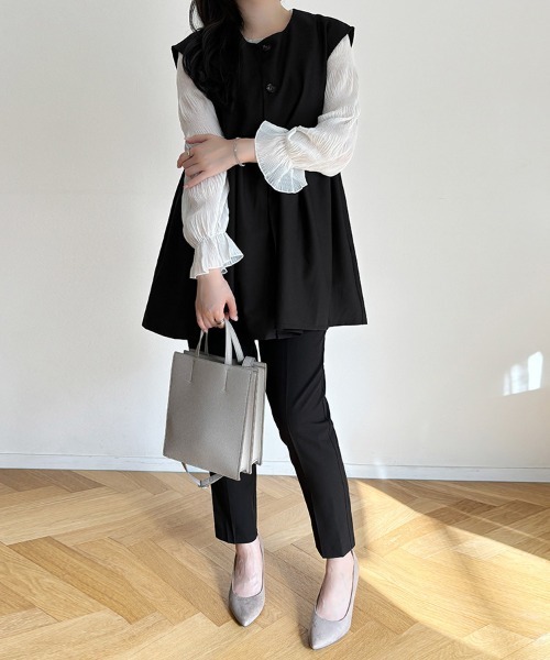 Doux Belle（ドゥーベル）の「ペプラムトップス（ベスト・レディース・ブラック/ネイビー/ベージュ・MEDIUM）」の15枚目の写真