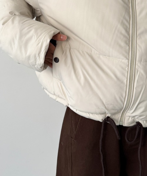 CANAL JEAN（キャナルジーン）の「Lakey Park　配色パファーショートブルゾン（ブルゾン・レディース・カーキ/ブラック/ベージュ・ONE SIZE）」の17枚目の写真