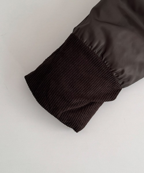 CANAL JEAN（キャナルジーン）の「Lakey Park　配色パファーショートブルゾン（ブルゾン・レディース・カーキ/ブラック/ベージュ・ONE SIZE）」の21枚目の写真