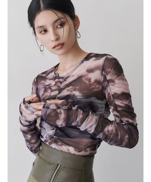 MURUA（ムルーア）の「シャーリングチュールトップス（Tシャツ/カットソー・レディース・ブルー/グレー/ブラック・FREE）」の3枚目の写真