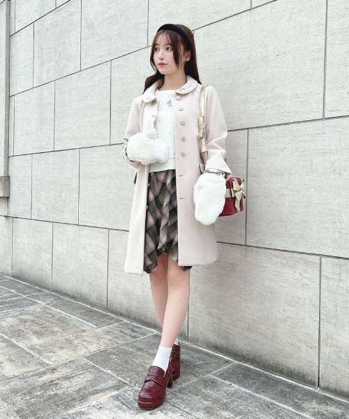 F i.n.t（フィント）の「多重リボンプレゼントボックスバッグ（ショルダーバッグ・レディース・レッド/ライトピンク/ミント・FREE）」の7枚目の写真