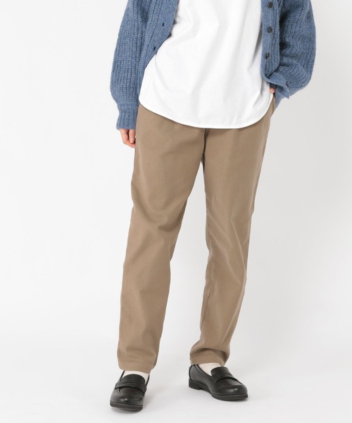 studio CLIP（スタディオクリップ）の「イージーあったかテーパードパンツ[プチ・プラスサイズあり]（その他パンツ・レディース・ブラック/ライトグレー/モカ/ダークブルー・LARGE/XXX-LARGE/MEDIUM/X-LARGE/XX-LARGE/SMALL/PF）」の3枚目の写真