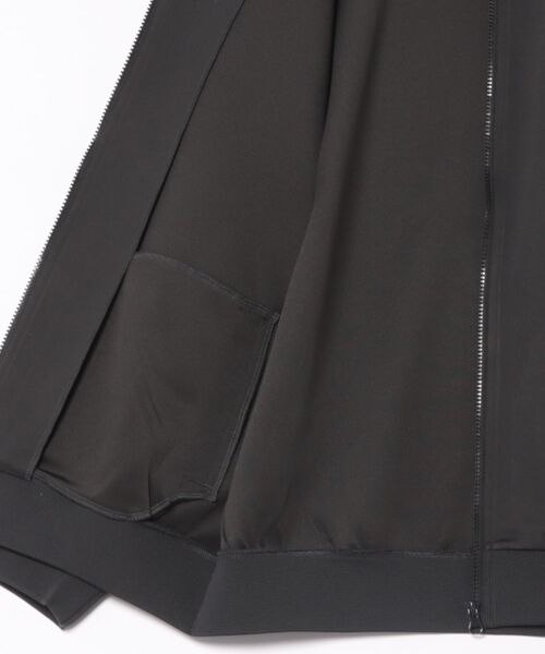 Dickies（ディッキーズ）の「【ユニセックス】Dickies トラックジャケット（ジャージ・レディース・スミクロ/オフホワイト・M/XXL/XL/L）」の4枚目の写真
