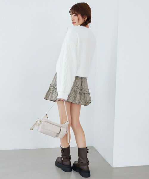 MAJESTIC LEGON(マジェスティックレゴン)の「プチフリルギャザーミニスカパン(スカート・レディース・ベージュ系その他2/ホワイト系その他/ホワイト系その他2・MEDIUM)」の19枚目の写真