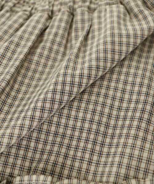 MAJESTIC LEGON(マジェスティックレゴン)の「プチフリルギャザーミニスカパン(スカート・レディース・ベージュ系その他2/ホワイト系その他/ホワイト系その他2・MEDIUM)」の5枚目の写真