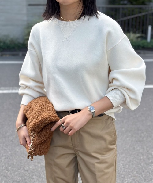 CIENA(シエナ)の「【春トップス】スウェットライククルーネックガゼットプルオーバー(Tシャツ/カットソー・レディース・ブラック/アイボリー・FREE)」の1枚目の写真