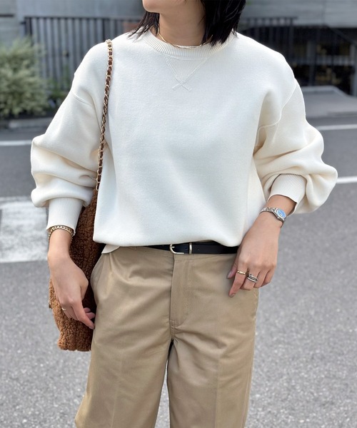 CIENA(シエナ)の「【春トップス】スウェットライククルーネックガゼットプルオーバー(Tシャツ/カットソー・レディース・ブラック/アイボリー・FREE)」の3枚目の写真