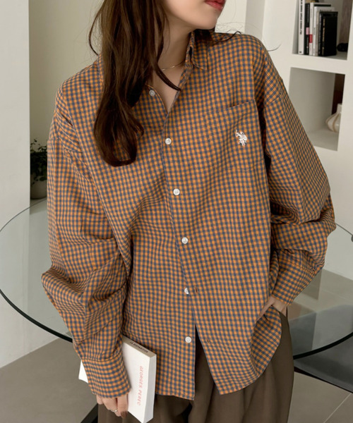 U.S. POLO ASSN.（ユーエスポロアッスン）の「Ada.別注// U.S. POLO ASSN ビッグサイズ ボリュームスリーブ ギンガムチェック シャツ（シャツ/ブラウス・レディース・ピンク/ネイビー/オレンジ/ブラック/チャコール/ホワイト/サックスブルー・M/L）」の19枚目の写真