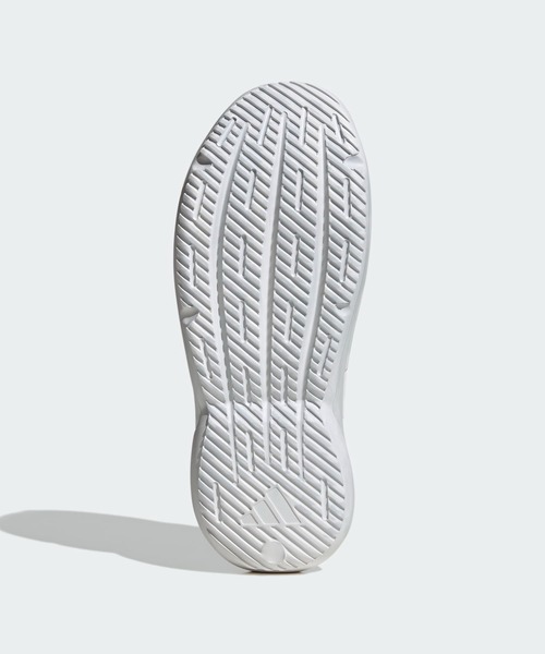 adidas(アディダス)の「ライトブレイズ モック / Lightblaze Moc / アディダス adidas(サンダル・メンズ・ホワイト/ブラック・28.5cm/27.5cm/26.5cm/25.5cm/24.5cm/23.5cm)」の4枚目の写真