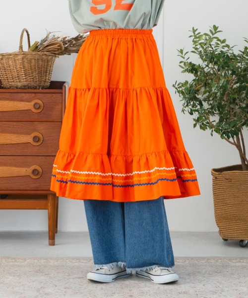 eLur（エラー）の「ティアードスカート（スカート・レディース・オレンジ/グリーン・FREE）」の8枚目の写真