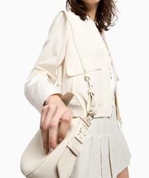 ARMANI EXCHANGE | 【A|X アルマーニ エクスチェンジ】BOXロゴバックル ワンハンドルミニバッグ（EC限定カラー含）(ハンドバッグ)